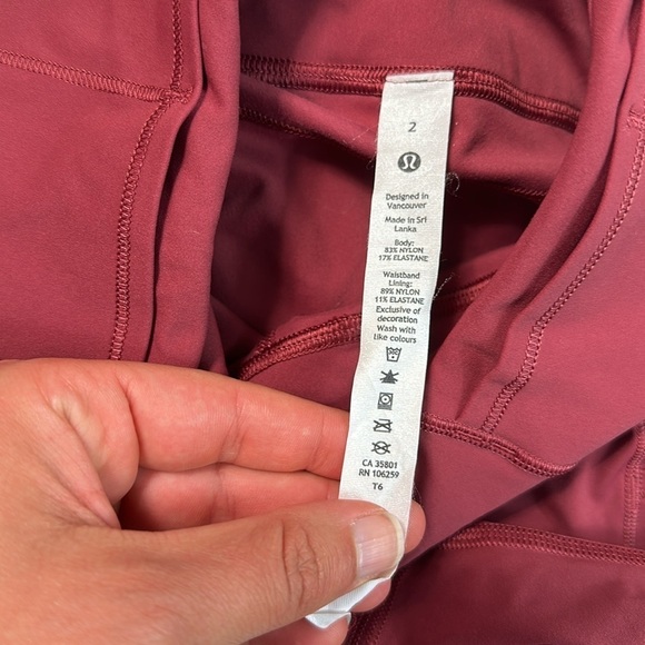 Lululemon Fast and Free High-Rise Tight 25" *Brushed Nulux Mulled Wine - Picture 4 of 6